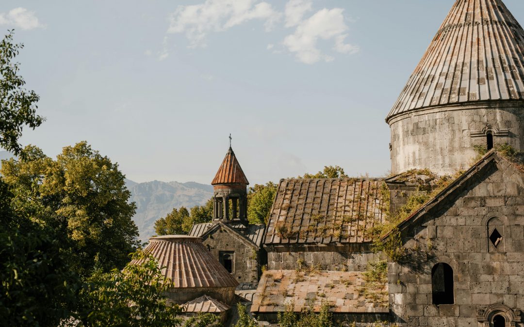 8 villages abandonnés incontournables à explorer en France